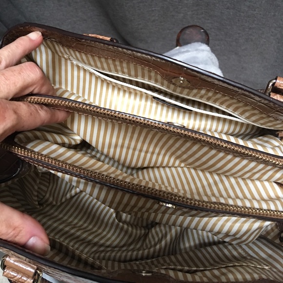 Retired Kate Spade โ ๏ธ Exotic Reptile Embossed - Picture 7 of 8